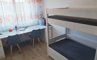 Apartament renovat 3 camere Dec 72 mp Dacia 131999 euro - Poză 5