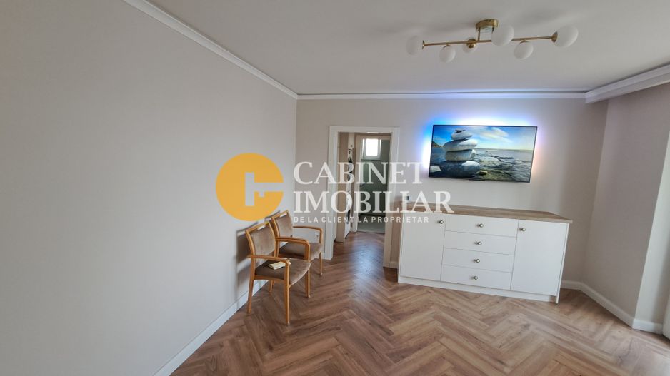 Apartament 3 camere Super Copou – Ultracentral, Complet Renovat - Poză 3