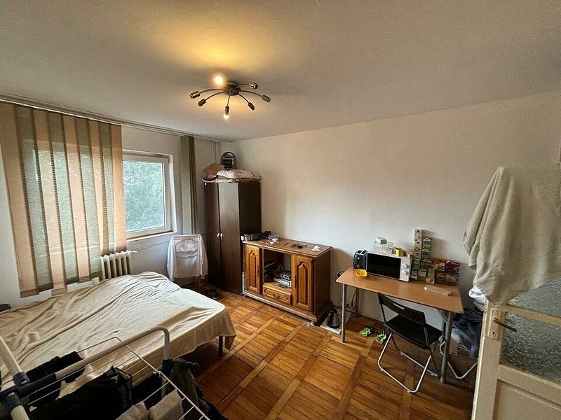 Garsoniera de vanzare  pe strada golescu 12 - Poză 4