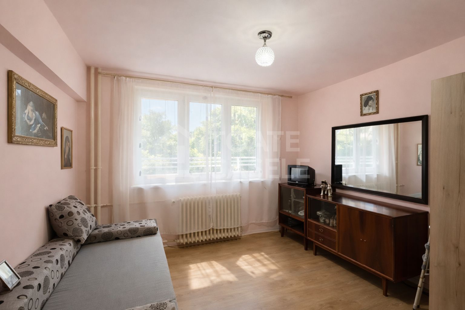 Apartament cu 2 camere, zona Unirii - Poză 2