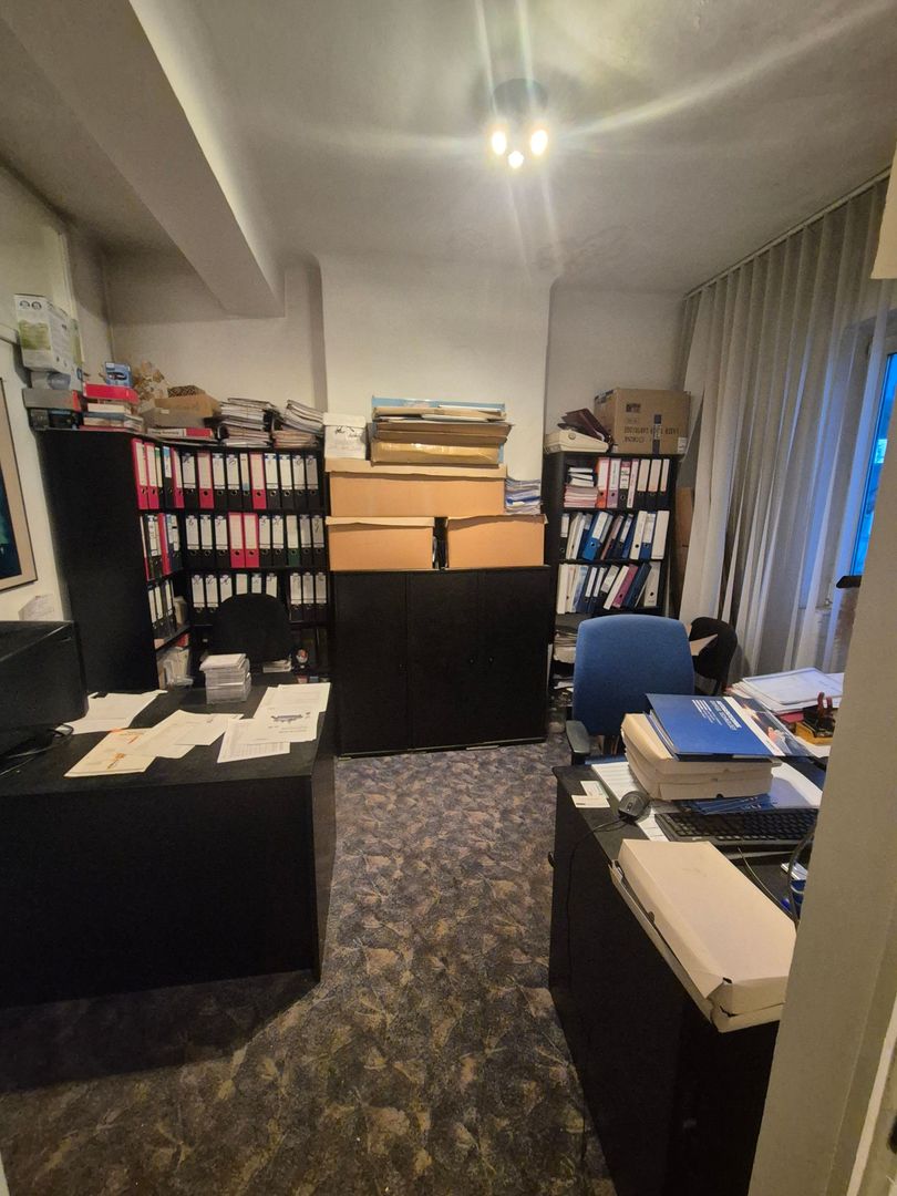 Apartament in duplex, etajul 1. - Poză 3