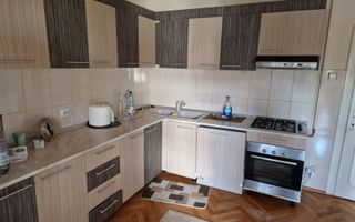 Casa 4 +1 camere de vanzare in Marghita, Bihor - Poză 5