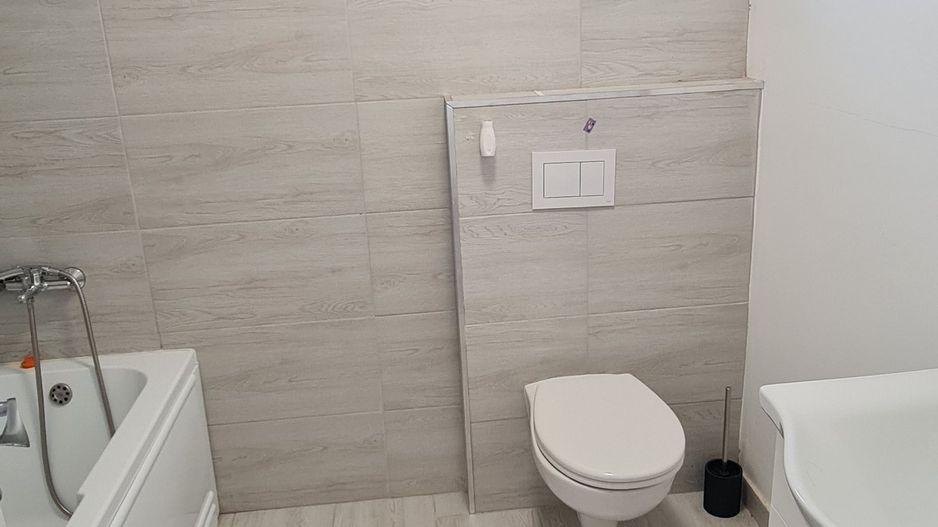 Casa finalizata intabulata mobilata in Cartier Izvor Tarlungeni Brasov - Poză 11