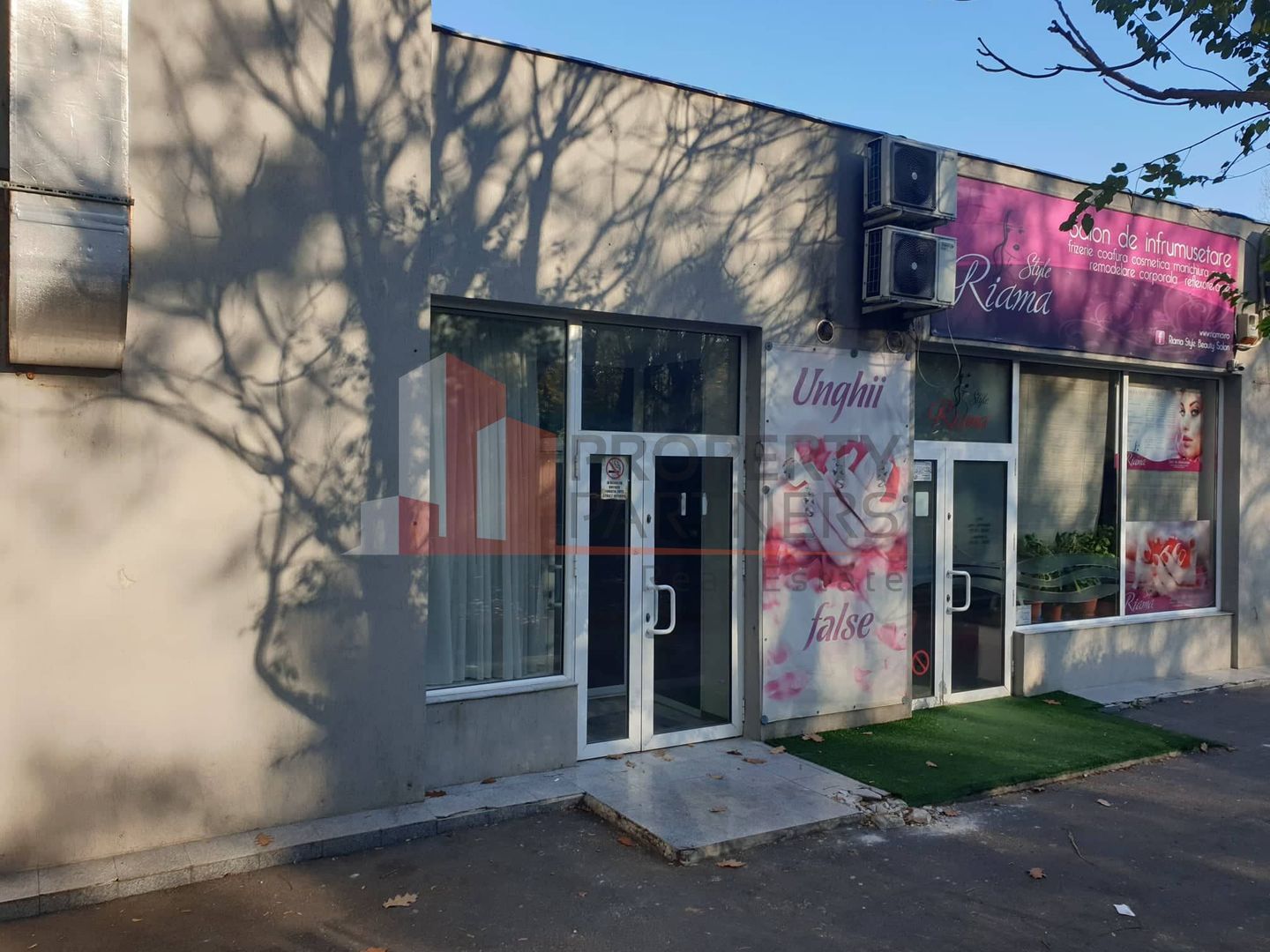 Investitie spatiu comecial Piata Covasna - Poză 1