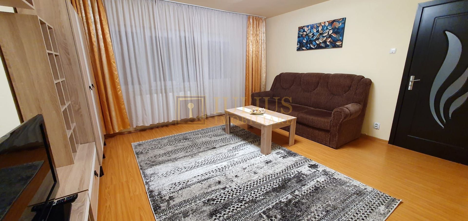 2 camere, decomandat, centrala proprie; Shoping City. - Poză 5