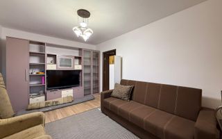 Apartament 2 camere | Etaj 3 | Balcon | Zona Centrala - Poză 2