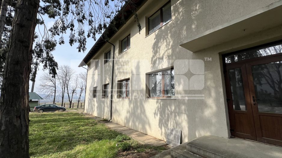 Pensiune sau Sediu de Birouri | 35 Ari | Iacobesti - Poză 3