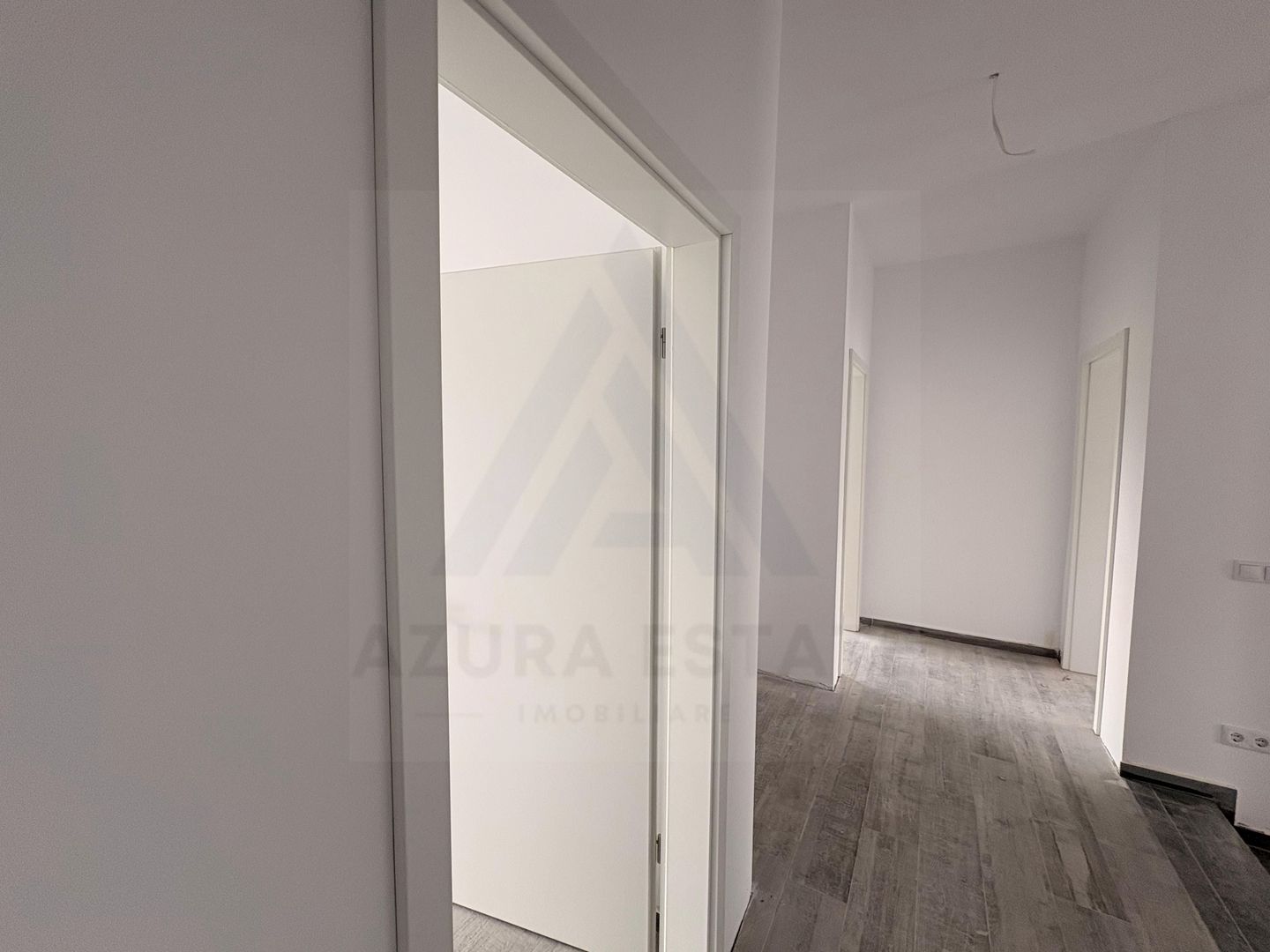 Casă individuală D+P 195 mp utili cu garaj și teren 815 mp în Selimbar - Poză 9