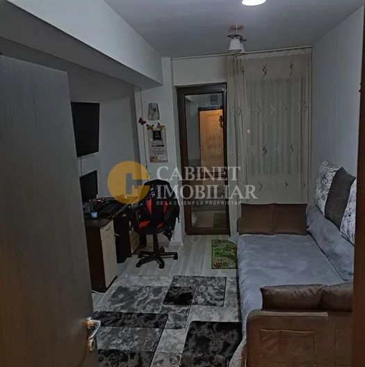 Etajul 1 Cug 2 Camere Decoamdat - Poză 3