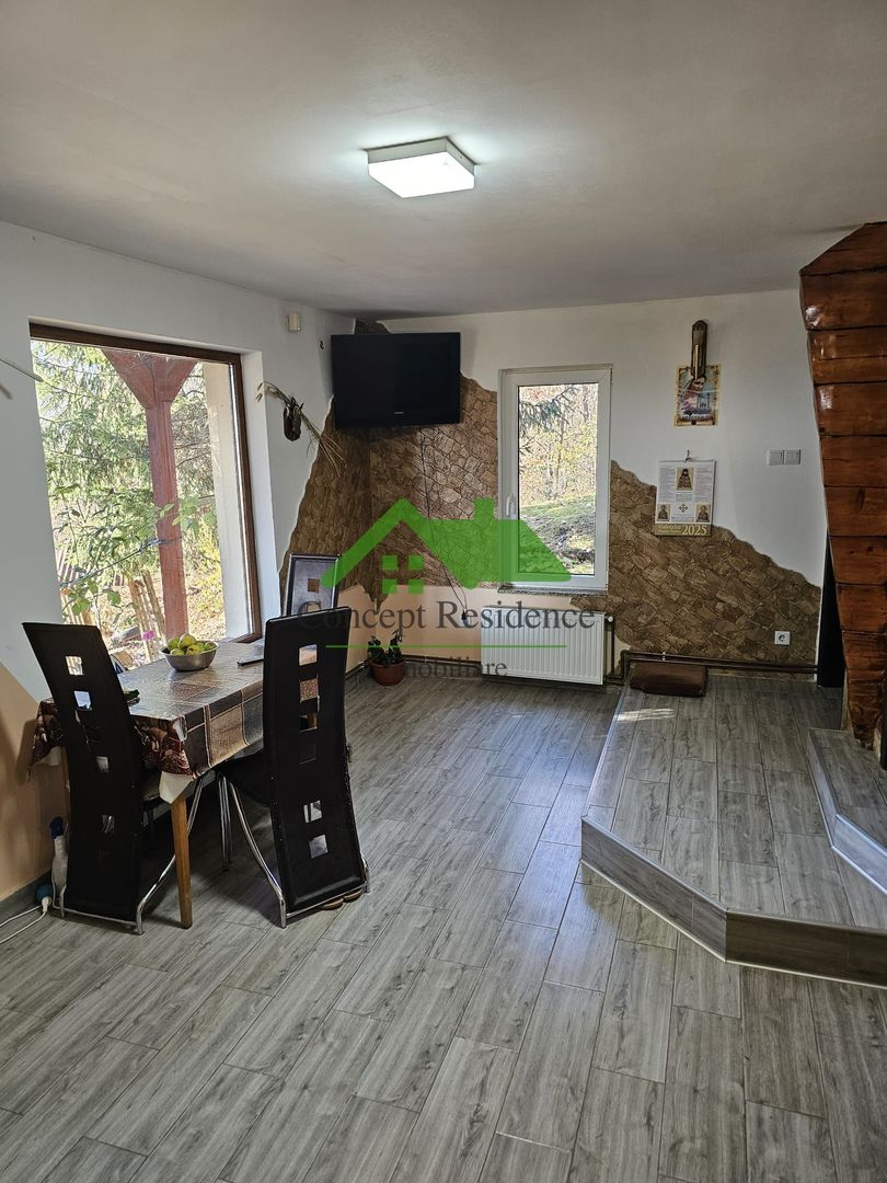 Casa P+M, zona linistita cu panorama- Tautii de Sus !!! - Poză 4