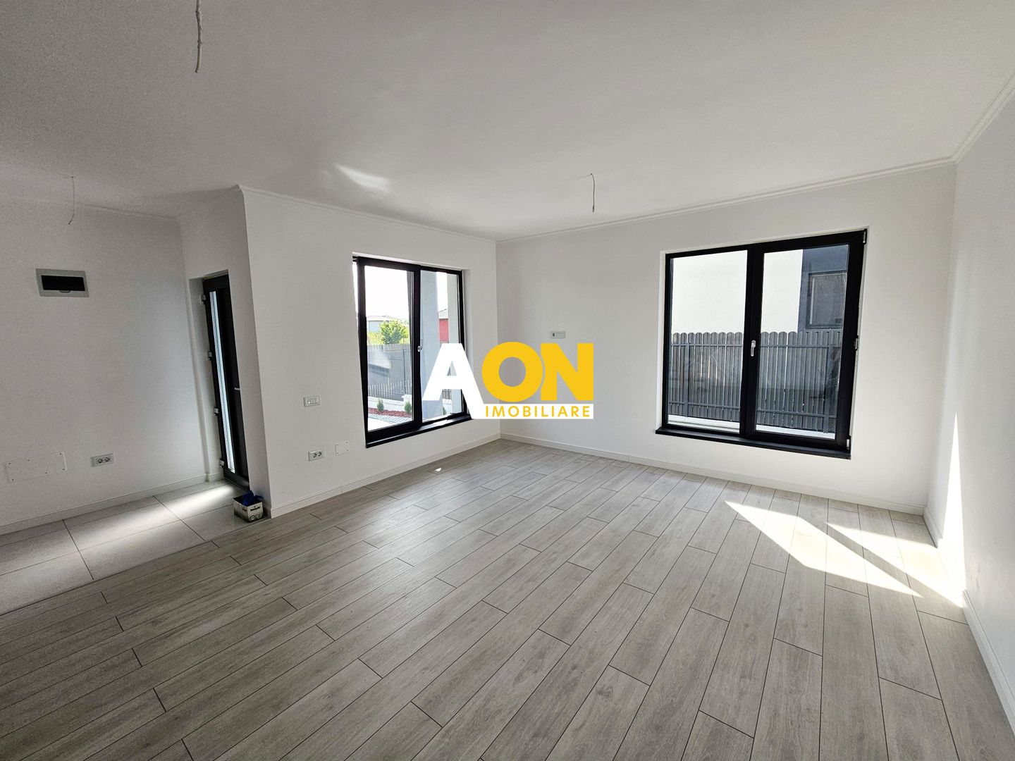 1/2 Duplex finisat la cheie, 4 camere, 231 mp teren, Cetate - Poză 6