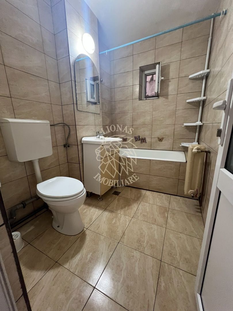 Apartament decomandat 3 camere 64 mp-2 balcoane-Zona Sensul Vechi - Poză 6