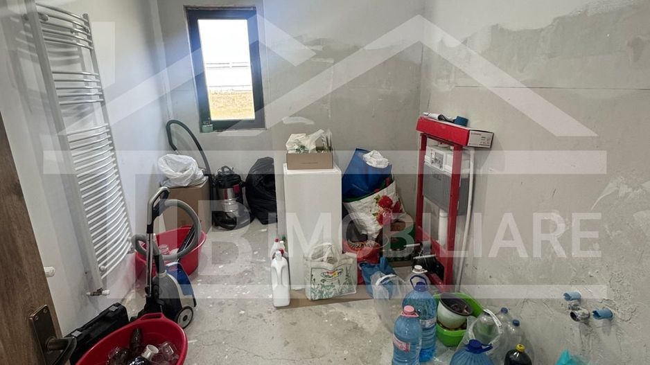 Casa individuala, 200 mp utili, 1399 mp teren, Zona Ernei - Poză 16