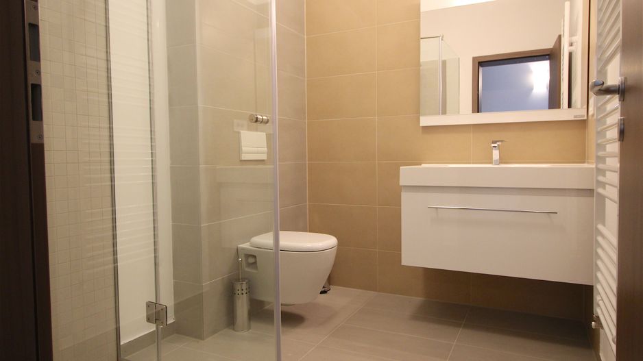 Apartament cu 3 camere de închiriat în zona Nord - Poză 16