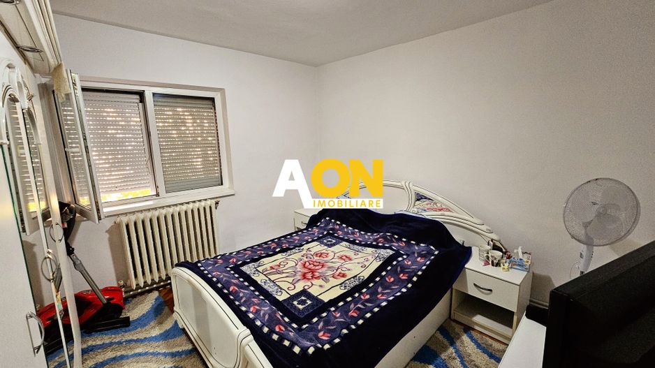 Apartament 2 camere, decomandat, mobilat, utilat, etaj 2, Cetate - Poză 8