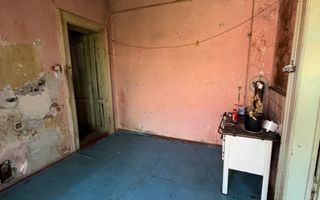 Apartament la casă | Etaj 1/1 | 36 mp utili | Pivniță | Grădină 80 mp | Str. 9 M - Poză 6