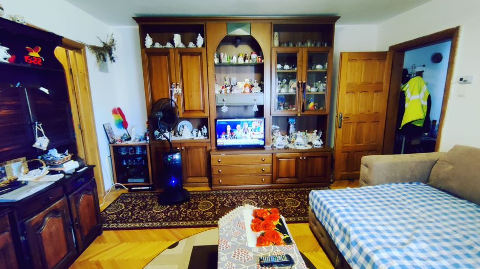 APARTAMENT SEMIDECOMANDAT  2 CAMERE CALEA ARADULUI - Poză 6