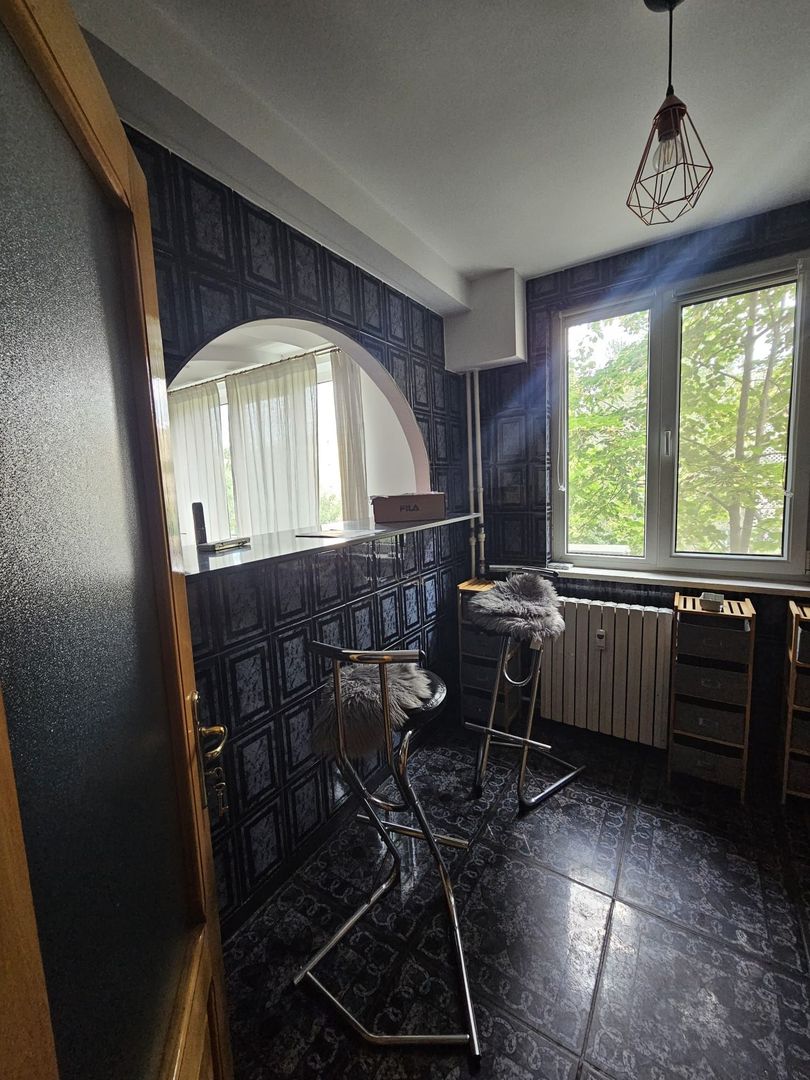 Apartament 2 camere in Rovine - Poză 3