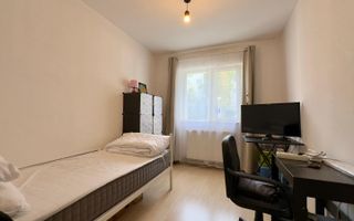 Apartament 3 camere cu balcon închis – zona Primăverii–Manastur - Poză 3