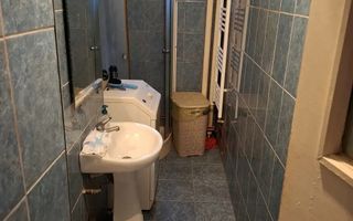 Apartament  2 camere Blascovici cu centrala - Poză 9