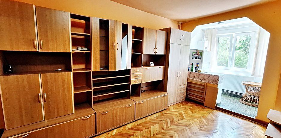 Garsoniera pe str. Soarelui, etaj 2, libera, 55000 euro - Poză 1