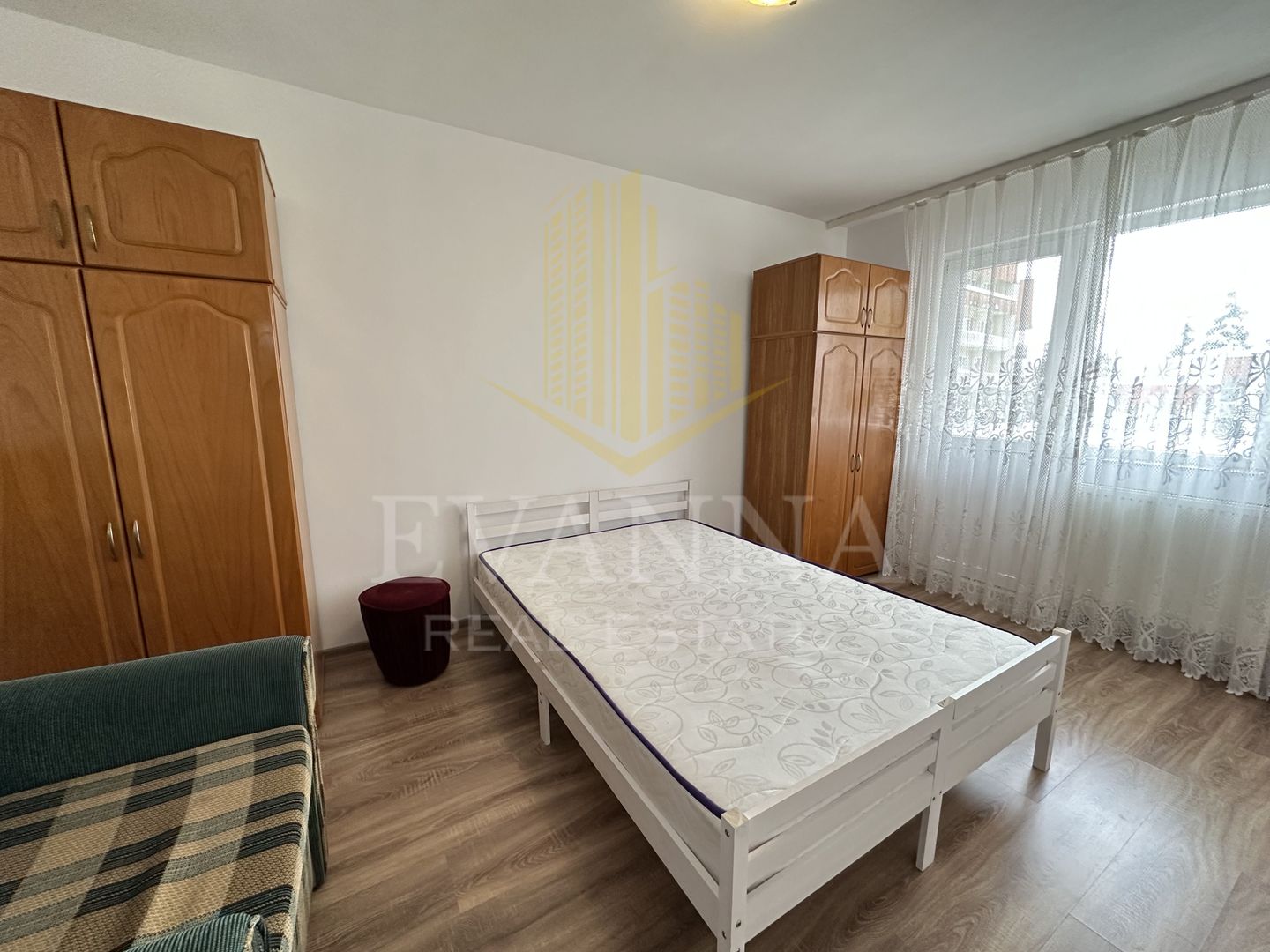 2 camere de închiriat ULTRACENTRAL - Poză 4