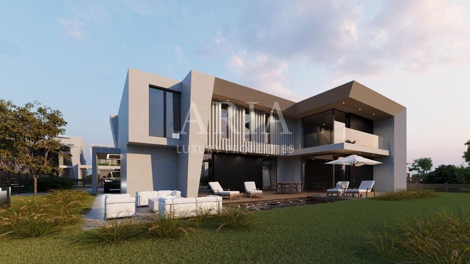 SMART VILLA - POOL - LUXURY GATED COMMUNITY - - Poză 1