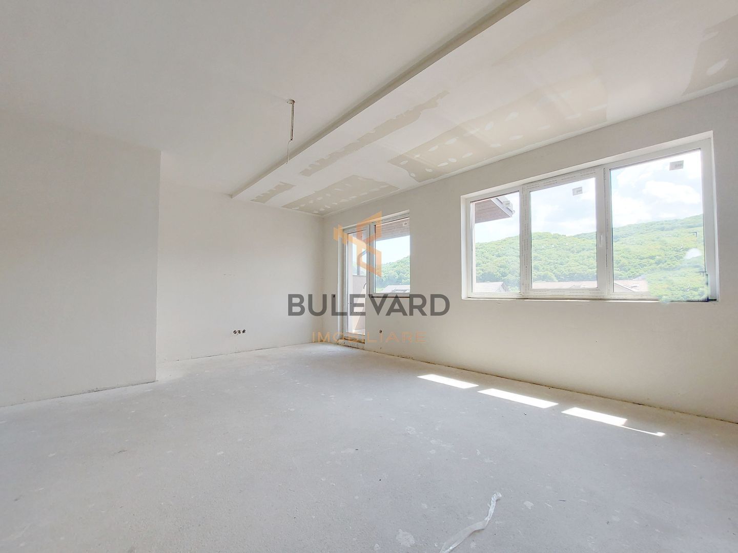 Apartament cu CF,  zona strazii Tautiului! - Poză 3