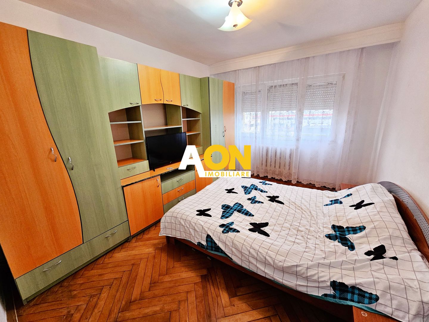 Apartament 2 camere, mobilat, utilat, etaj 3, cu boxa si parcare - Poză 10