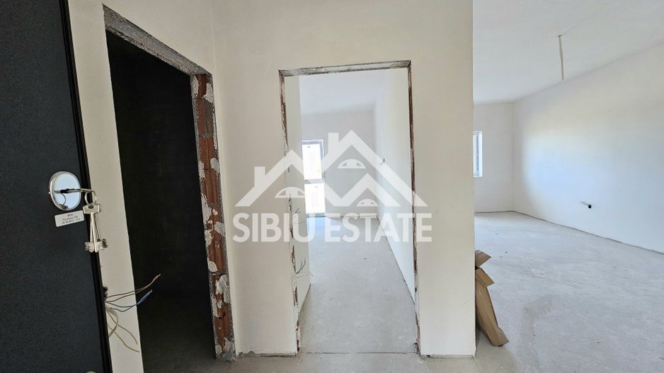 Apartament 2 camere, balcon cu boxa, parcare Nou - Poză 12
