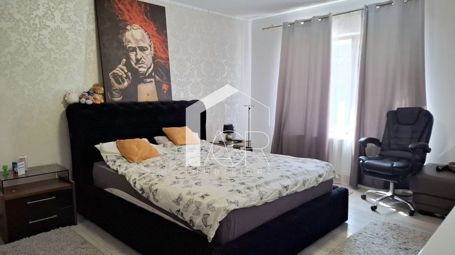 Casa P+1E, cu 5 camere, Strejnicu - Poză 6