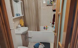 Apartament 2 camere, semidecomandat, mobilat și utilat, în Pacurari, Iași - Poză 6