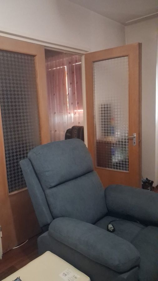 Vanzare apartament 3 camere  63 mp, balcon 9,8 mp, etaj 4/10 – Râul Doamnei - Poză 6