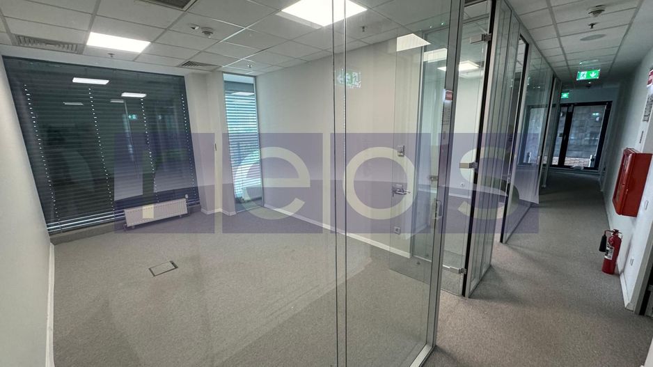 SPAȚIU BIROURI DE ÎNCHIRIAT IN ZONA PREMIUM + PARCARE + ROOFTOP - Poză 5