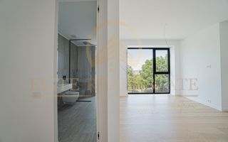 Stațiunea Mamaia - Vânzare apartament cu 4 camere, 3 bai cu vedere la lac. - Poză 33