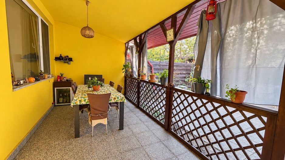 Casa gata de mutare | Curte proprie si terasa acoperita | Popesti - Poză 28