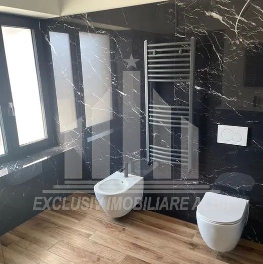 Apartament cu 3 camere de inchiriat, Cetate - Poză 5