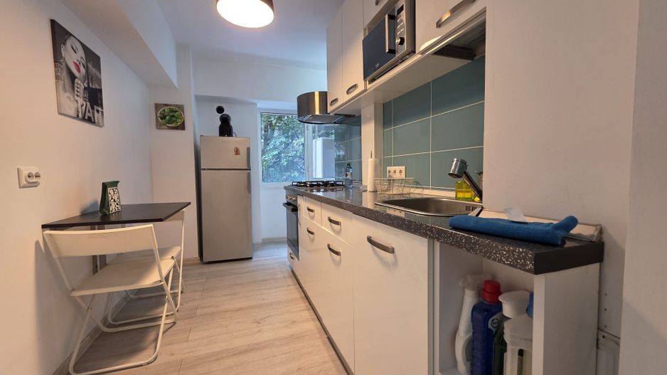 Garsonieră modernă — Ultracentral, Piața Universității, mobilată - Poză 6