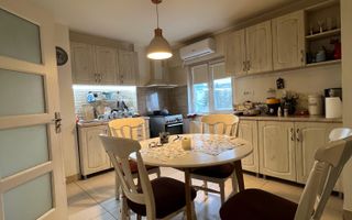 Apartament 2 camere | Ultracentral | Etaj 3 | 2 balcoane - Poză 5