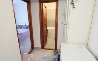 Apartament 2 camere Democrației, decomandat, etaj 2, mobilat si utilat - Poză 13