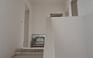 Duplex cu 5 camere si teren de 372mp - Poză 6