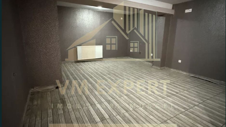 SPATIU COMERCIAL DE INCHIRIAT 80 MP CAMPULUNG - Poză 4