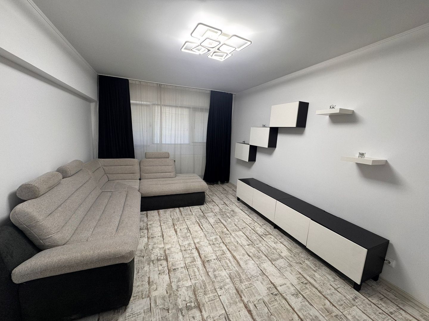 3 Camere Dristor ParkLake Renovat - Poză 1