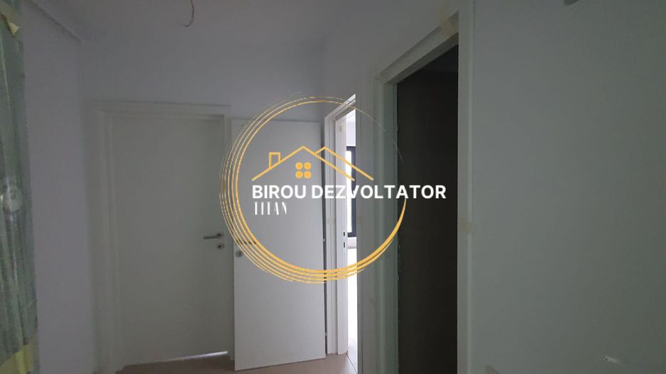 Decomandat Parcare inclusa Titan Parcul Teilor STB Metrou Teclu - Poză 6