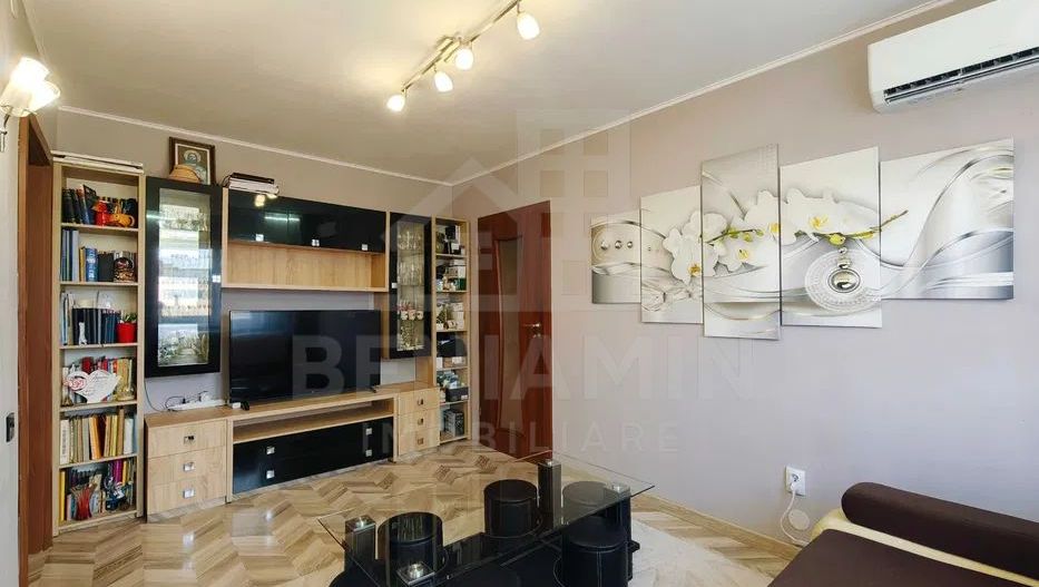 3Camere-Centrala Termica-AC-Mobilat-Utilat-Parcare-Florilor-Brasov - Poză 3