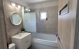 Apartament 2 camere complet renovat,piata Veteranilor,bloc1981 - Poză 13