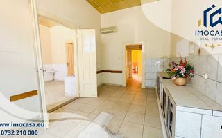 De vânzare potențial apartament ultracentral Arad - Poză 8