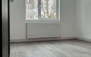 APARTAMENT 2 CAMERE ETAJ 2 VISOI CAMPULUNG - Poză 1