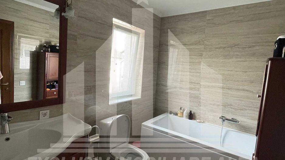 Casa de inchiriat zona buna Cetate mobilata si utilata complet - Poză 3