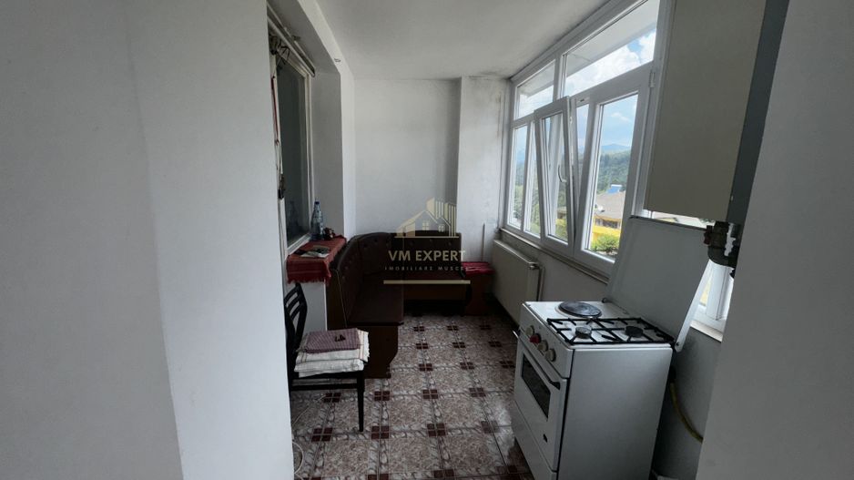 APARTAMENT 2 CAMERE, CAMPULUNG, ETAJ 3, GRUI - Poză 21